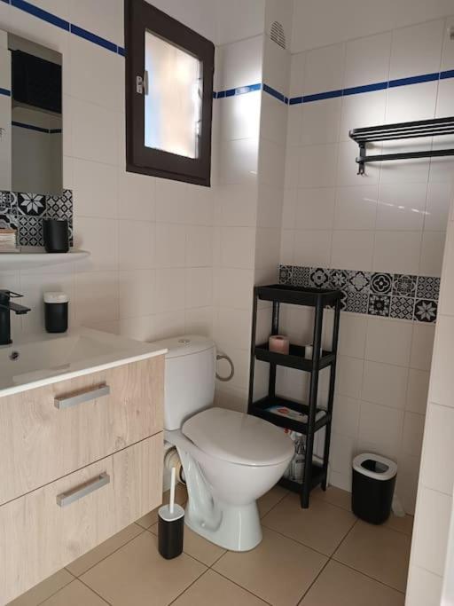 Studio Renove Dans Residence De Vacances Avec Grande Piscine Chauffee, Parking Et Terrasse Agde Exteriér fotografie